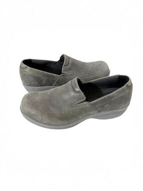 Worx by Red Wing Women 5112 Steel Toe Gray Slip On Work Safety Shoes Size 9 Wide